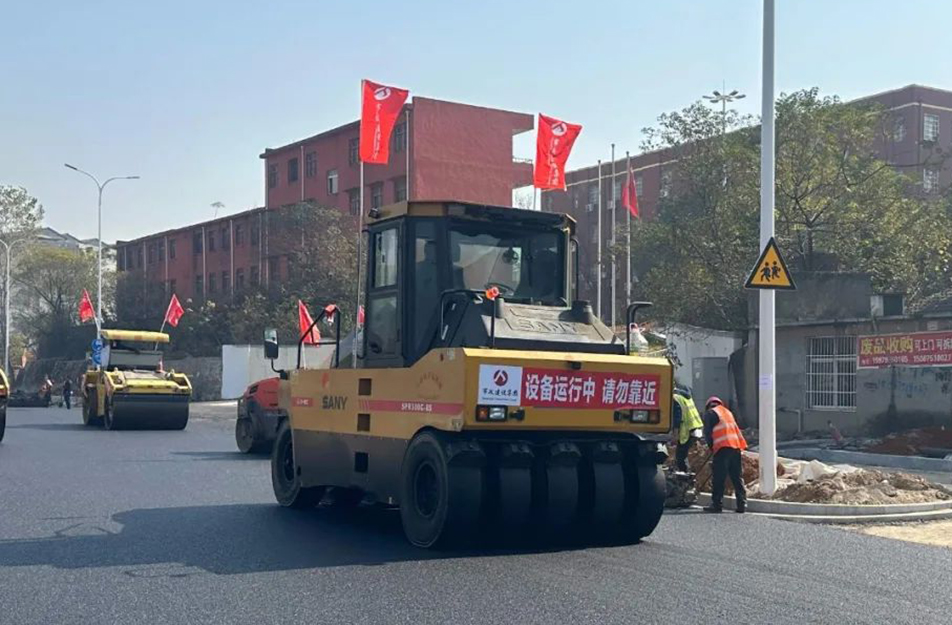 奮戰(zhàn)四季度南昌市政建設(shè)全力以赴搶抓項目建設(shè)進度