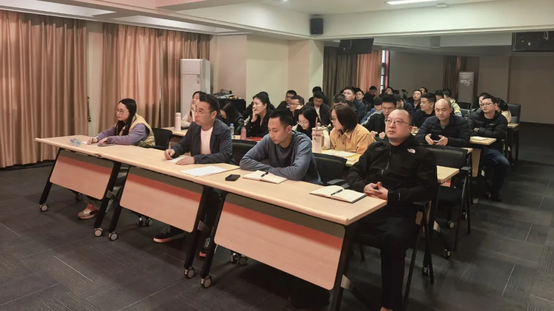 南昌市政建設(shè)集團舉辦工程結(jié)算風(fēng)險防控專題培訓(xùn) 南昌市政建設(shè)集團舉辦工程結(jié)算風(fēng)險防控專題培訓(xùn)